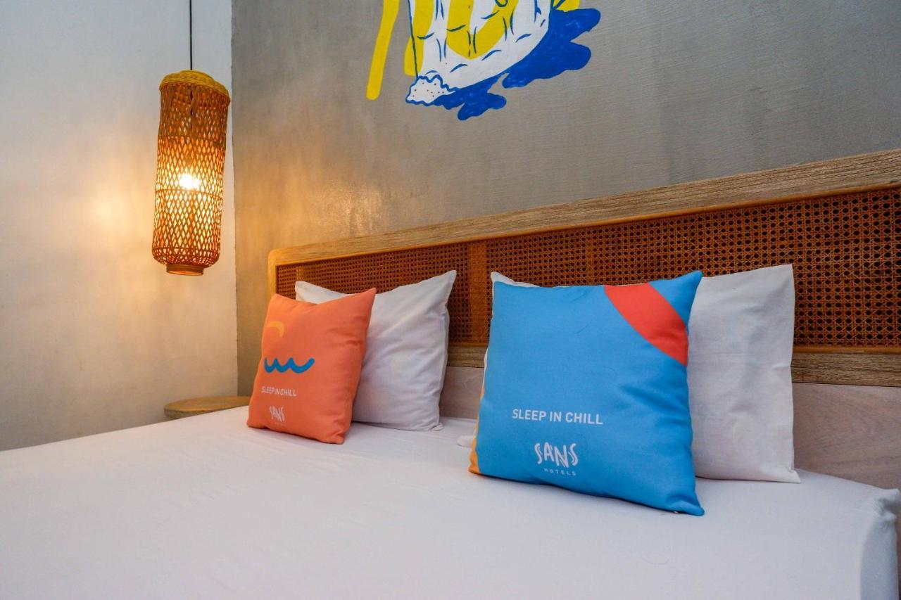 Sans Hotel Absari Yogyakarta Jarakan Exteriör bild